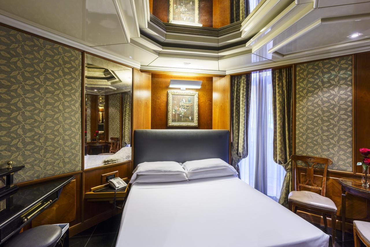 Hotel Valadier Roma Esterno foto